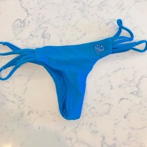 Body Glove Extra Cheeky Smoothies Bikini Bottoms